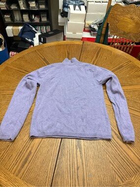 Women's Light Lavender Cashmerw Turtleneck Sweater - Soft Knit